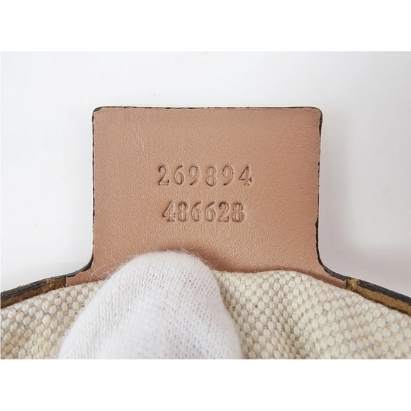 Gucci Tan and Brown Shoulder Bag - Picture 13 of 16